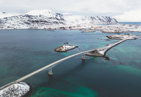 Повітряні Зима Видом Прибуття Островів Nordland Норвегія Фіорд Доріг Мостів — стокове фото