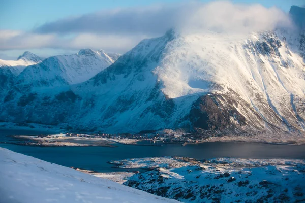 Θέα Βουνό Τοπίο Στη Βόρεια Νορβηγία Νησιά Lofoten Nordland Στο — Φωτογραφία Αρχείου