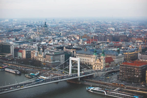 Beautuful Super Vidvinkel Flygfoto Budapest Ungern Med Donau Och Landskapet — Stockfoto