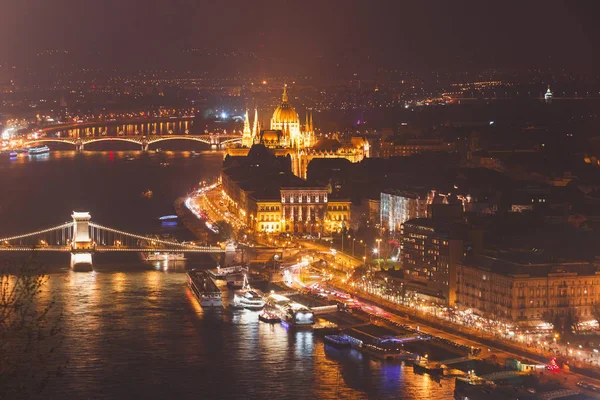 Beautuful Szuper Nagy Látószögű Légi Éjszakai Kilátás Budapesten Duna Parlament — Stock Fotó