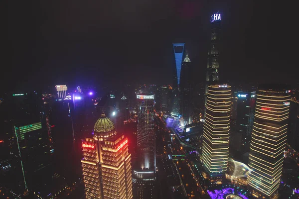 Pięknej Nocy Superszerokokątny Ptaka Szanghaju Dzielnicy Pudong Wieża Telewizyjna Bund — Zdjęcie stockowe