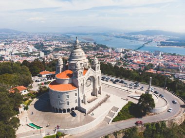 Viana havadan görünümü yapmak Castelo, Portekiz, Basilica Santa Luzia kilise, dron vurdu