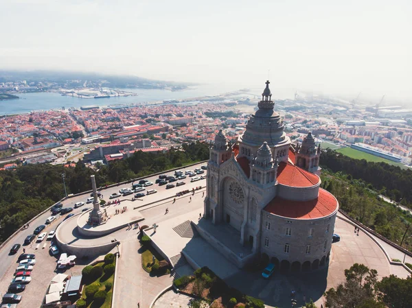 Vista Aérea Viana Castelo Portugal Con Basílica Santa Luzia Disparada — Foto de Stock