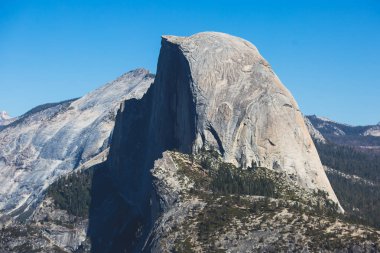 Yosemite Vadisi panoramik yaz görünümünü yarım kubbe Dağı, Tenaya Kanyon, özgürlük Cap, ilkbahar sonbahar ve Nevada sonbahar, buzul noktasından görülen göz ardı, Yosemite Milli Parkı, Californi