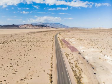 Mojave Çölü panorama, kurak bir yağmur-gölge çöl ve kurak çölde Americ Kuzey Amerika, California, Amerika Birleşik Devletleri