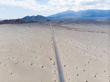 Mojave Çölü panorama, kurak bir yağmur-gölge çöl ve kurak çölde Americ Kuzey Amerika, California, Amerika Birleşik Devletleri