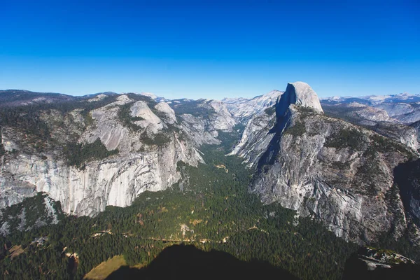 Vista Panorâmica Verão Vale Yosemite Com Montanha Half Dome Tenaya — Fotografia de Stock