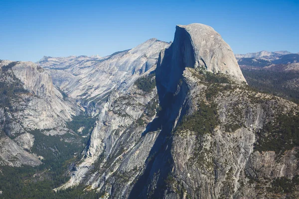 Vista Panorâmica Verão Vale Yosemite Com Montanha Half Dome Tenaya — Fotografia de Stock