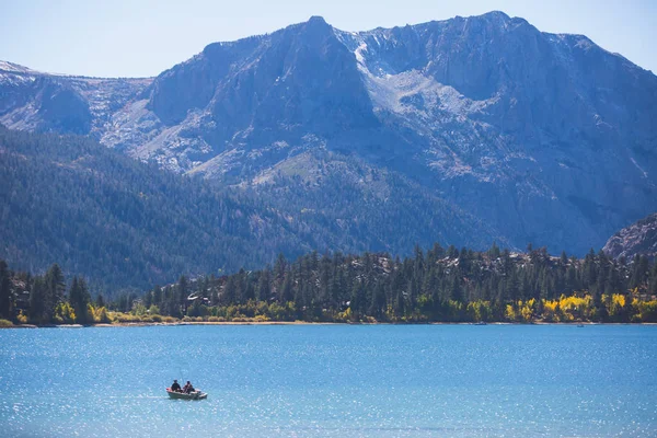 Bela Vista Panorâmica Vibrante June Lake Mono County Califórnia Com — Fotografia de Stock