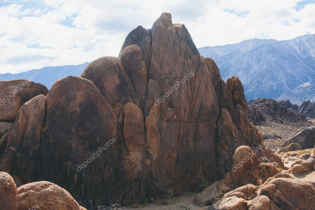 View of Alabama Hills, famous filming location rock formations near the eastern slope of Sierra Nevada, Owens Valley, west of Lone Pine in Inyo County, Inyo National Forest, California, United States