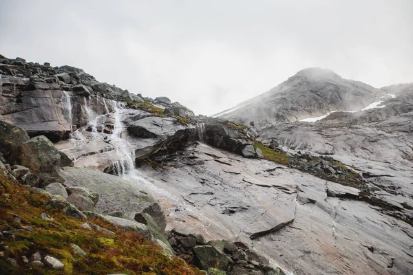 Paisagem Montanhosa Norueguesa Durante Caminhadas Para Halls Fortopp Pico Com — Fotografia de Stock