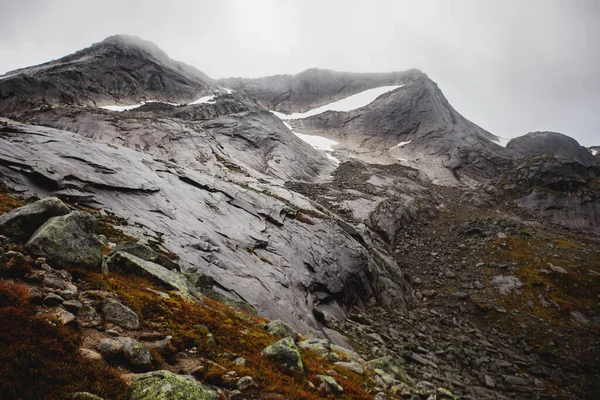 Paisagem Montanhosa Norueguesa Durante Caminhadas Para Halls Fortopp Pico Com — Fotografia de Stock