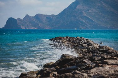 Güzel yaz güneşli Altea kasabası, Altea, Marina Baixa, Alicante ili, Akdeniz kıyısı, Costa Blanca, Valencia Topluluğu