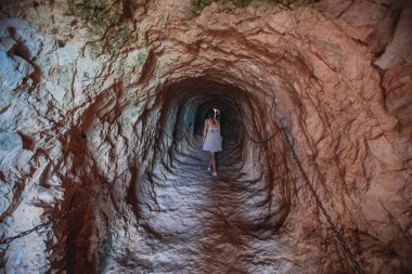 Penon de Ifach dağıyla Calpe Calp kasabası Penyal d 'Ifac Doğal Parkı' na yürüyüş sırasında, Marina Alta, Alicante ili, Valencia Topluluğu, İspanya