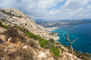 Penon de Ifach dağıyla Calpe Calp kasabası Penyal d 'Ifac Doğal Parkı' na yürüyüş sırasında, Marina Alta, Alicante ili, Valencia Topluluğu, İspanya