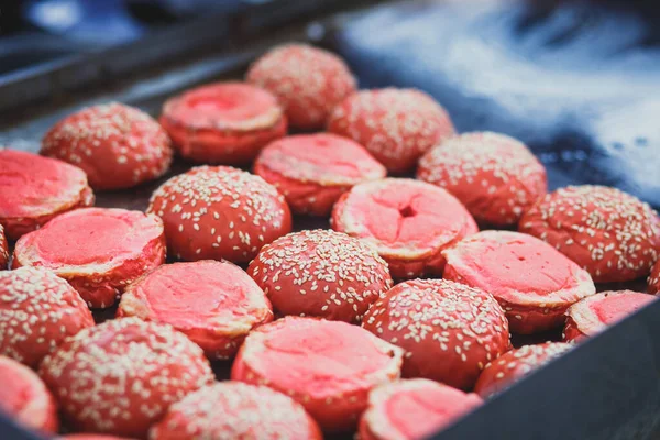 Process Cooking Different Multi Colored Burgers Open Air Festival View — Stock Photo, Image