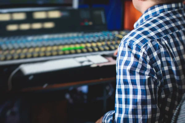 Tontechniker Studio Mit Mischpult Musik Und Tonmischung Bühnenmischpult Boutique Tonstudio — Stockfoto