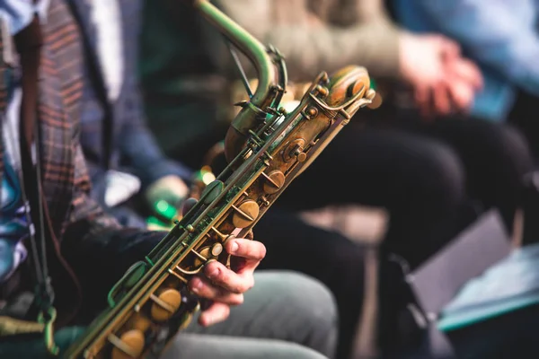 Concert View Saxophonist Saxophone Sax Player Vocalist Musical Jazz Orchestra — Stock Photo, Image