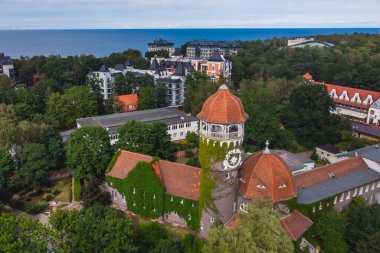 Svetlogorsk manzarası, eski Alman Rauschen, sahil beldesi, Svetlogorsky Bölgesi, Kaliningrad Oblastı, Rusya, Baltık Denizi kıyıları, şehrin ve denizin ötesinde manzarası