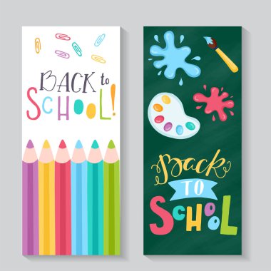 Okul bayrağı geri döndü. Vektör okul kara tahta