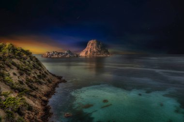 Es vedra, kaya..