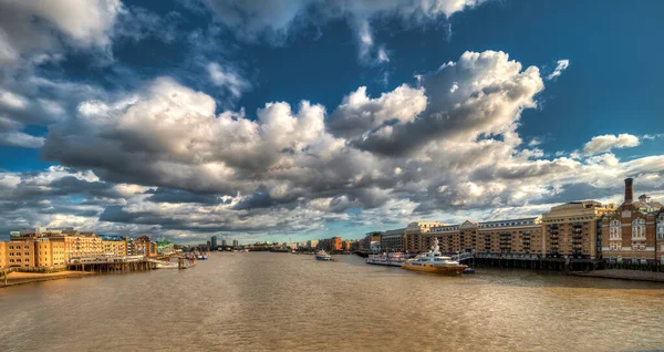 Londres Capital Inglaterra Reino Unido Uma Cidade Século Xxi Com — Fotografia de Stock