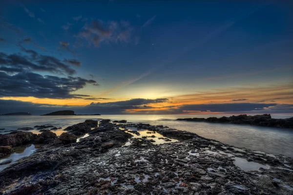 Turystyczne Miasteczko Plażą Can Znajduje Się Santa Eulalia Del Wschodniej — Zdjęcie stockowe