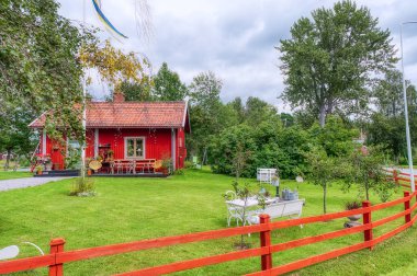İsveç 'teki Olofsfors' ta demir dökümhaneleri vardı..