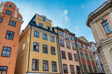 İsveç 'in başkenti Stockholm, Baltık Denizi' nde geniş bir takımada halinde 14 ada ve 50 'den fazla köprüyü kapsar..