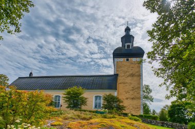 Holo, İsveç 'in Stockholm Eyaleti' nin Sdertlje Belediyesi 'nde yer alan bir şehirdir..