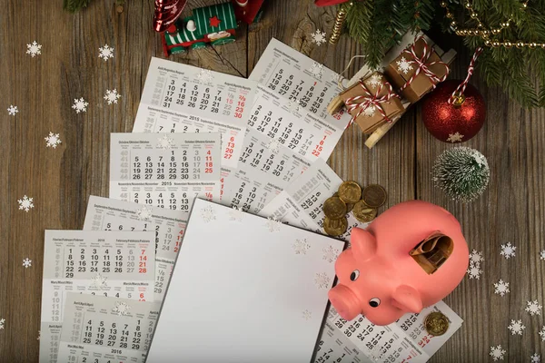 Pusty Arkusz Papieru Pink Piggy Bank Tle Nowego Roku Widok — Zdjęcie stockowe