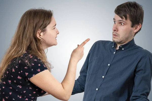 Gelosia Moglie Isterica Sta Gridando Incolpando Suo Marito — Foto Stock