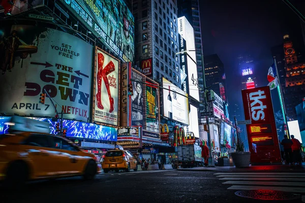 纽约时代广场的夜景 时代广场 — 图库照片