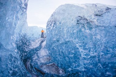 İzlanda Buzu Mağarası (Vatnajokull)