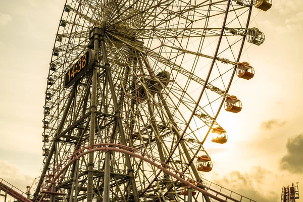 Minato Mirai Ferris Wheel Cosmo Clock Sunset — Stock Photo, Image