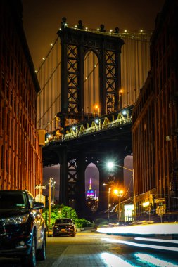 Manhattan Köprüsü 'nün gecesi