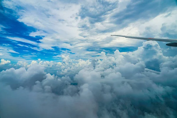 Bulutlar Gökyüzü Bir Uçaktan Görüldüğü Gibi — Stok fotoğraf