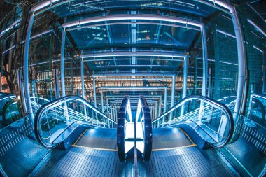 Japonya 'nın stil yürüyen merdiveni resmi