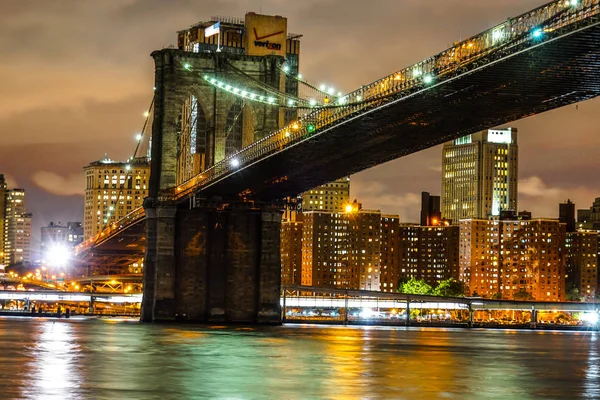Brooklyn Bridge Arranha Céus — Fotografia de Stock