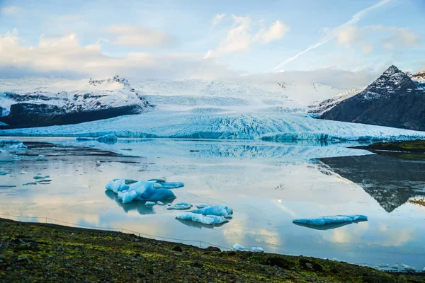 Islandia Lago Glaciar Fjallsarlon — Foto de Stock