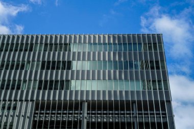 Minato Mirai, apartman dairesinden.