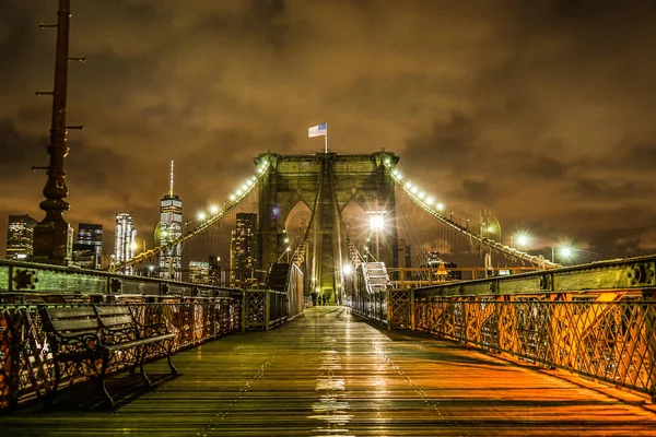 Νύχτα Της Γέφυρας Του Μπρούκλιν — Φωτογραφία Αρχείου