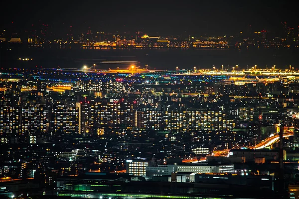 横浜ランドマークタワーから見える羽田空港 — ストック写真