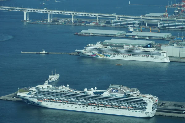 Luxury Cruise Ship Moored Port Yokohama — Stock Photo, Image