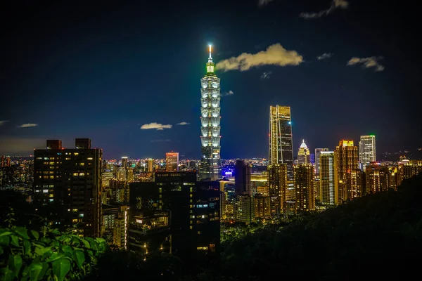 Νυχτερινή Θέα Της Ταϊπέι Από Xiangshan Taipei — Φωτογραφία Αρχείου