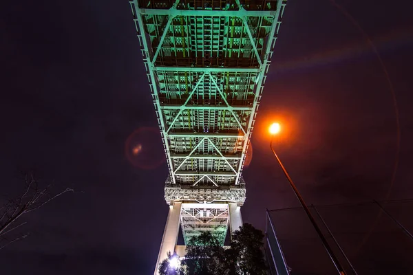 Éjszakai Szivárvány Híd Tokyoban — Stock Fotó