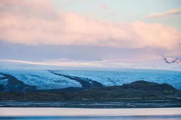 Islândia Fjallsarlon Lago Neve Montanha — Fotografia de Stock