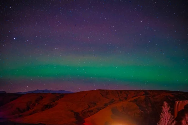 Islândia Aurora Silhueta Montanha — Fotografia de Stock