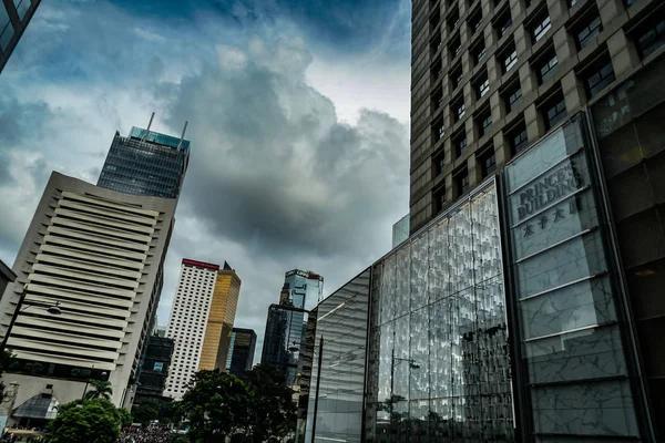 Byggnadsgrupp Hongkong Och Molnig Himmel — Stockfoto