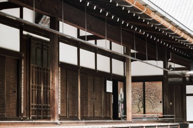 Japon evinin kenarının resmi.